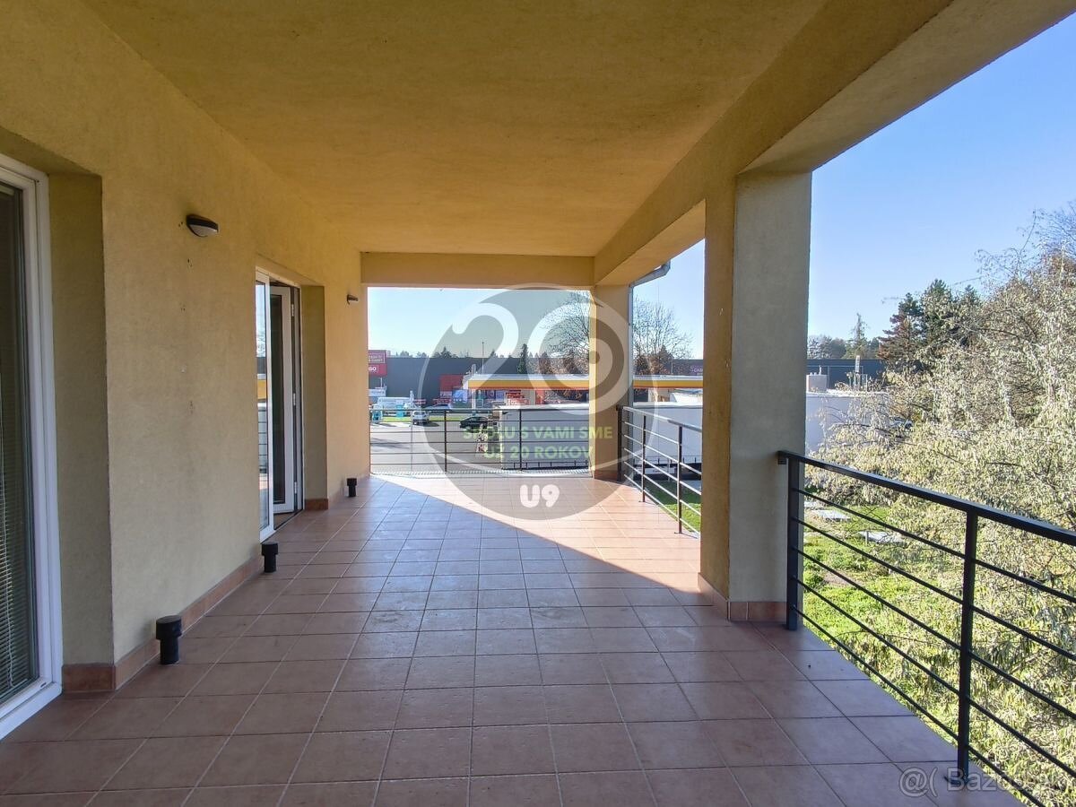 Prenájom obchodných priestorov na ulici Olympionikov v Priev - 13