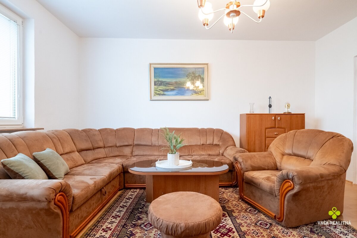 Pekný trojizbový byt Prievidza s lodžiou ul. Dúbravská - 13