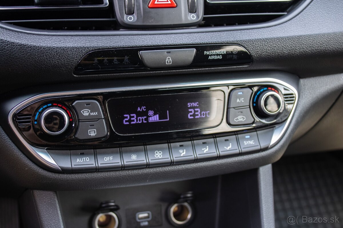 2023 Hyundai i30 CW 1.5 T-GDi mHEV Play - 13