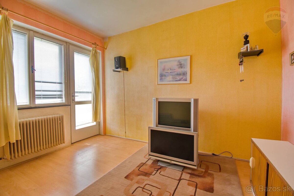 PREDAJ: 5IZBOVÝ RODINNÝ DOM, DUNAJSKÁ STREDA - ČIGÉRSKA ULIC - 13