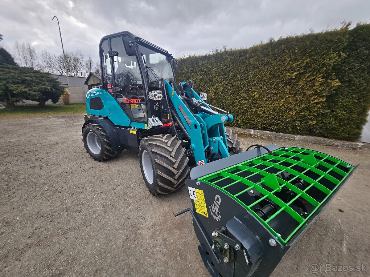 nakladač, kloubák, motor 50 Hp Kubota, 4 válce, - 13