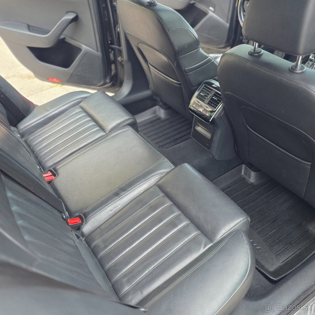 Škoda Superb Combi 2.0 TDI DSG L&K - 13