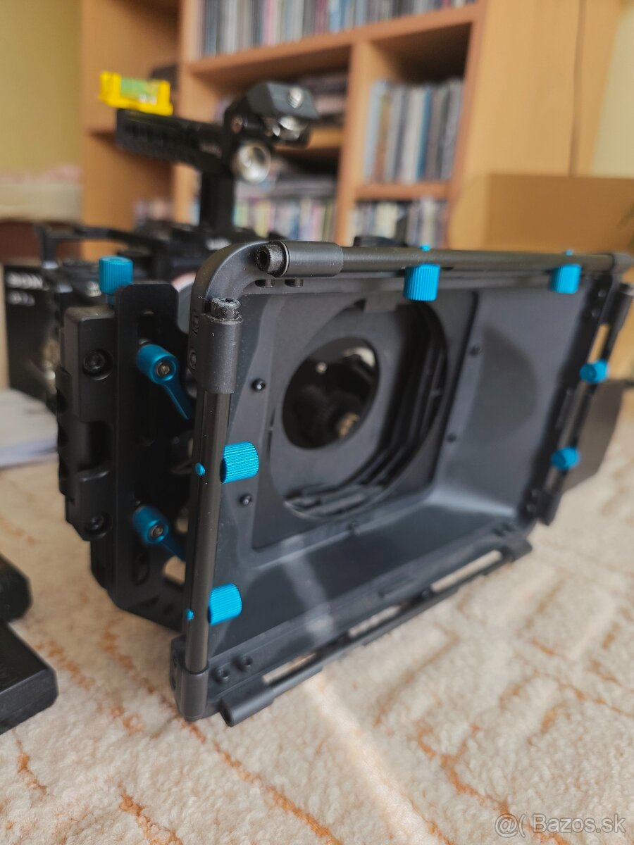 Sony A7SII + Follow Focus + SmallRig + Fotga DP3000 +Camvate - 13