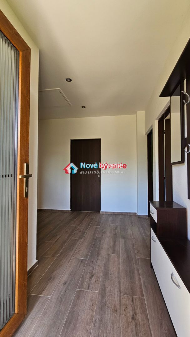 BUNGALOV S KRÁSNOU ZÁHRADOU 2880m2 - EXKLUZÍVNE NA PREDAJ - 13