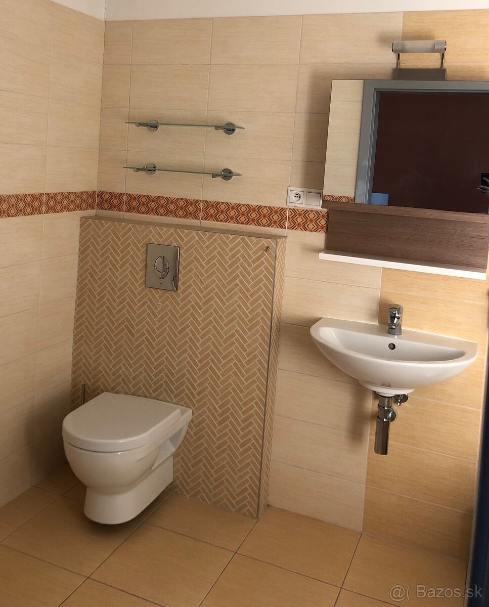 3 izbový mezonet s terasou a 2 parkovacími miestami - 13