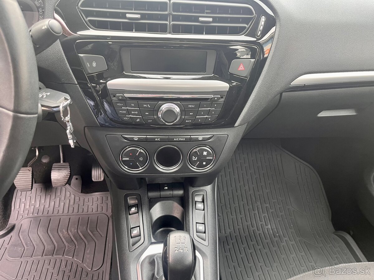 Peugeot 301 - 13