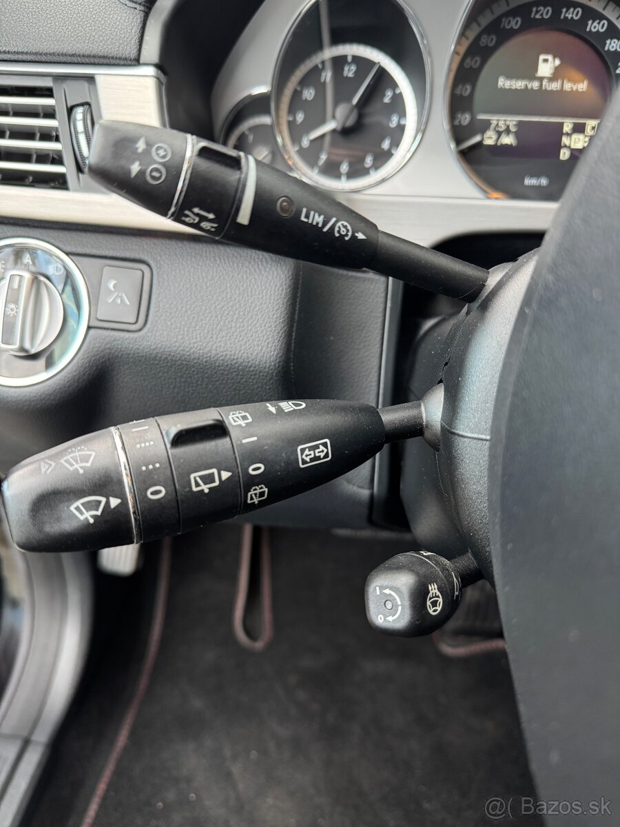 Mercedes Benz E350 CGI 215 kW AMG FULL VÝBAVA Webasto Night - 13