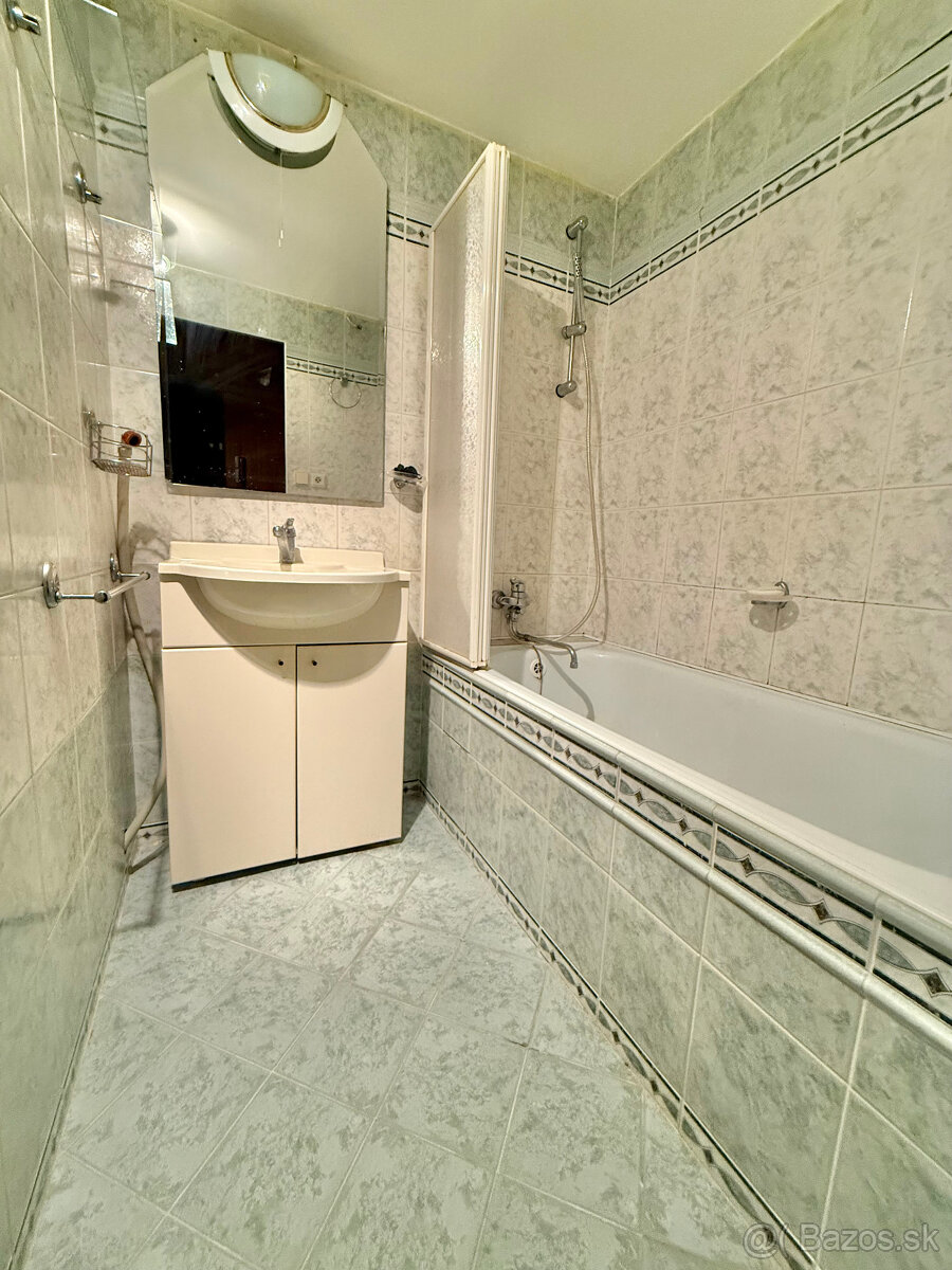 Byt 3+1 s loggiou sídl. Mier, Spišská Nová Ves - 13