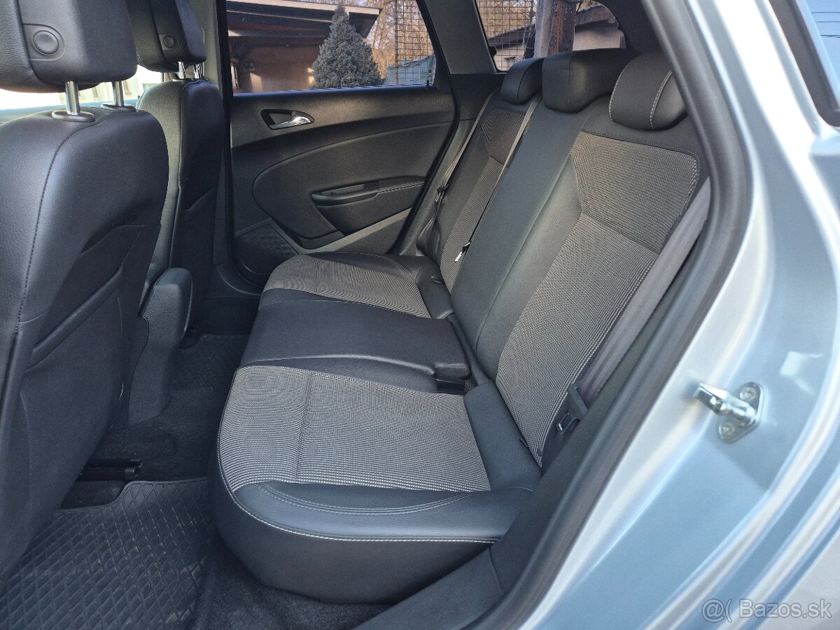 Opel Astra J ST. 124.000km - 13