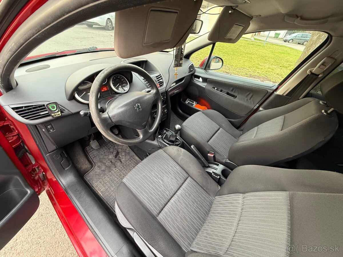 Peugeot 207 facelift 1.4 HDI - 13