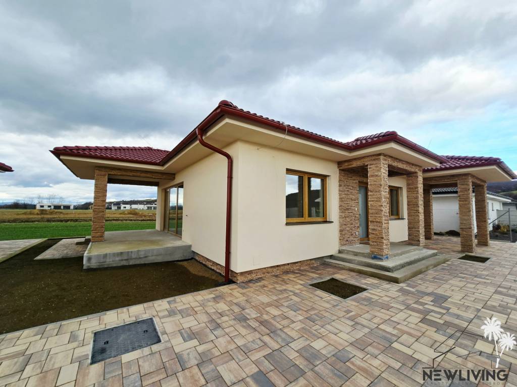 MODERNÝ BUNGALOV v obci Sokolovce - 13