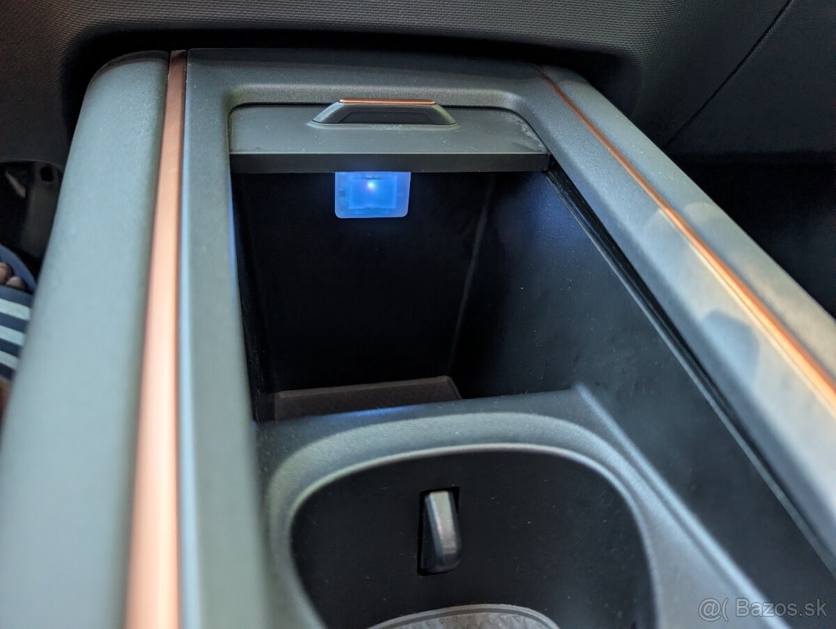 CUPRA BORN 150KW - 62 BATERIA v ZARUKE - 13