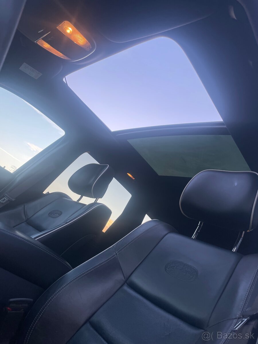 Jeep Grand Cherokee WK2 - 13
