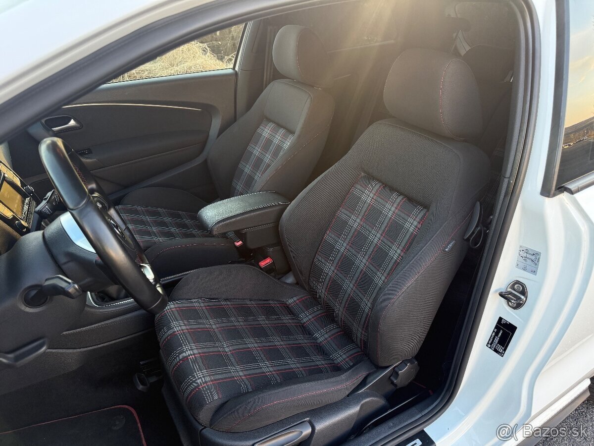 Na predaj Agresívne Vw Polo 1.8TSi 380HP 🏎️ - 13