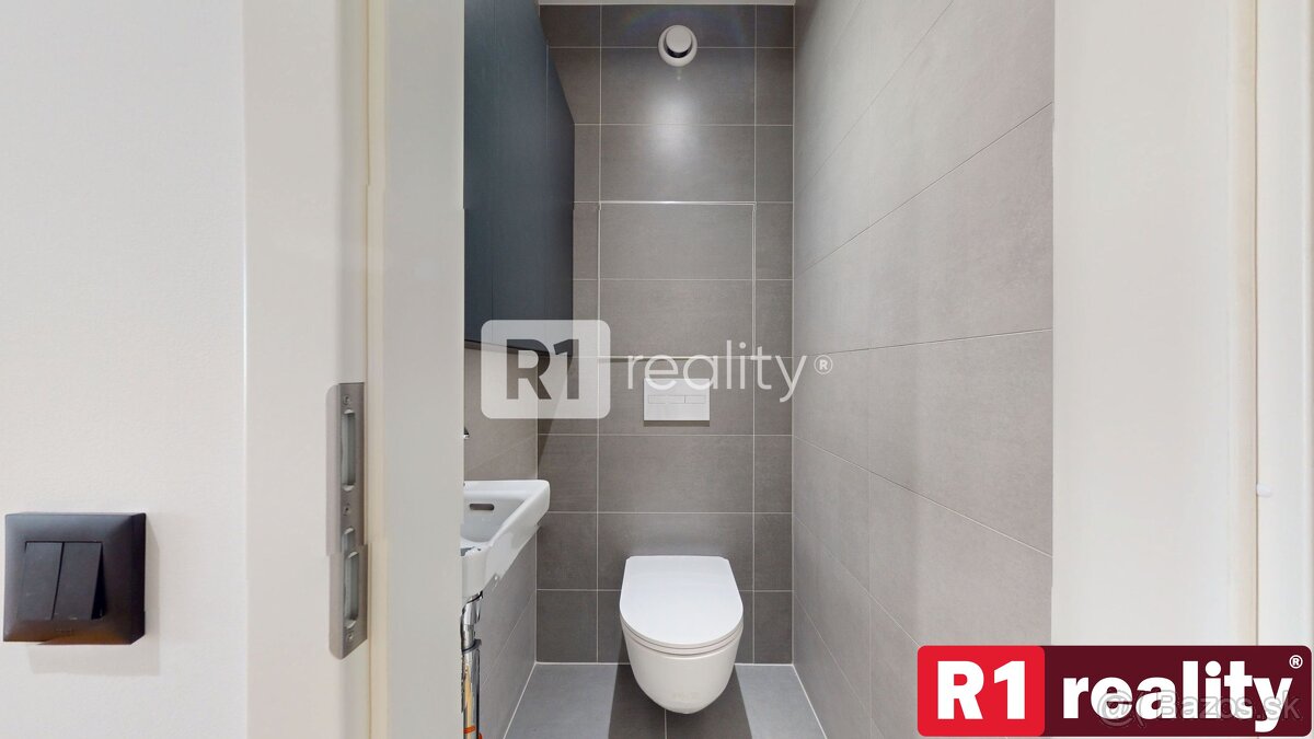 Jedinečný 2 izb. apartmán /V CENE PARKING + PIVNICA/ Bratisl - 13