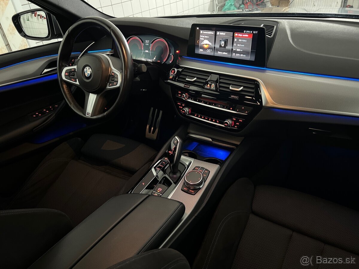 Bmw 5 G30 XDrive,,ČR,automat,M Paket,4x4 520d - 13