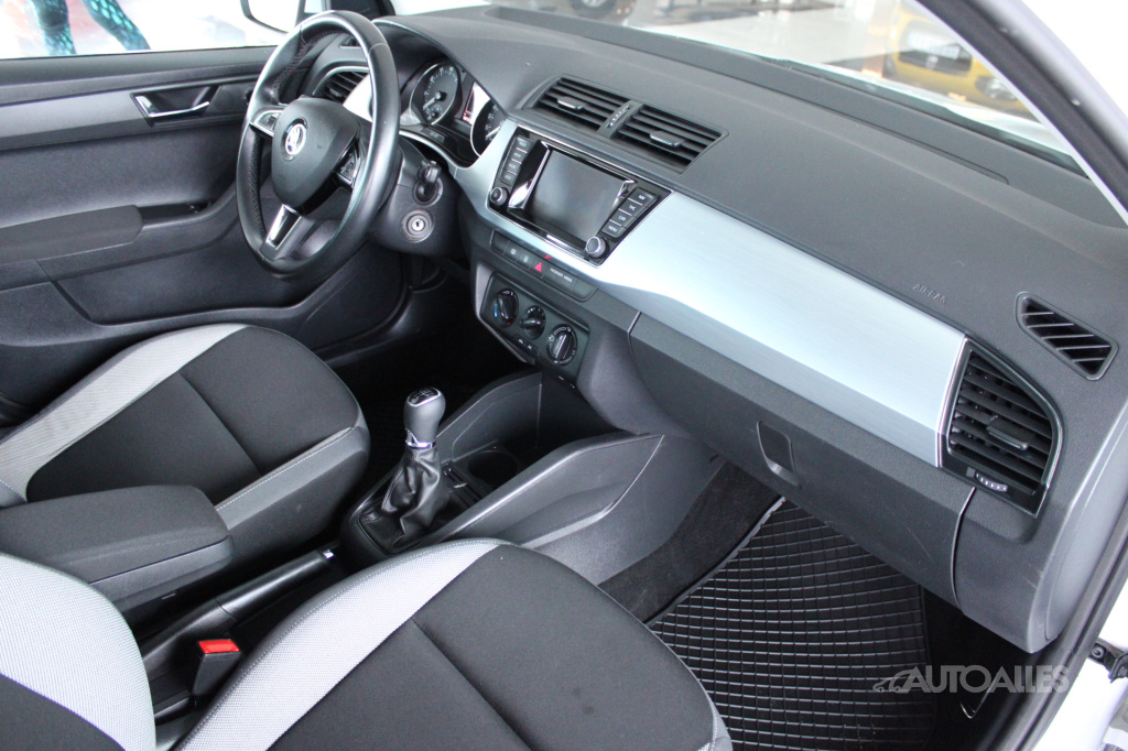 Škoda Fabia Combi 1,2 TSi 66 kW AMBITION - 13