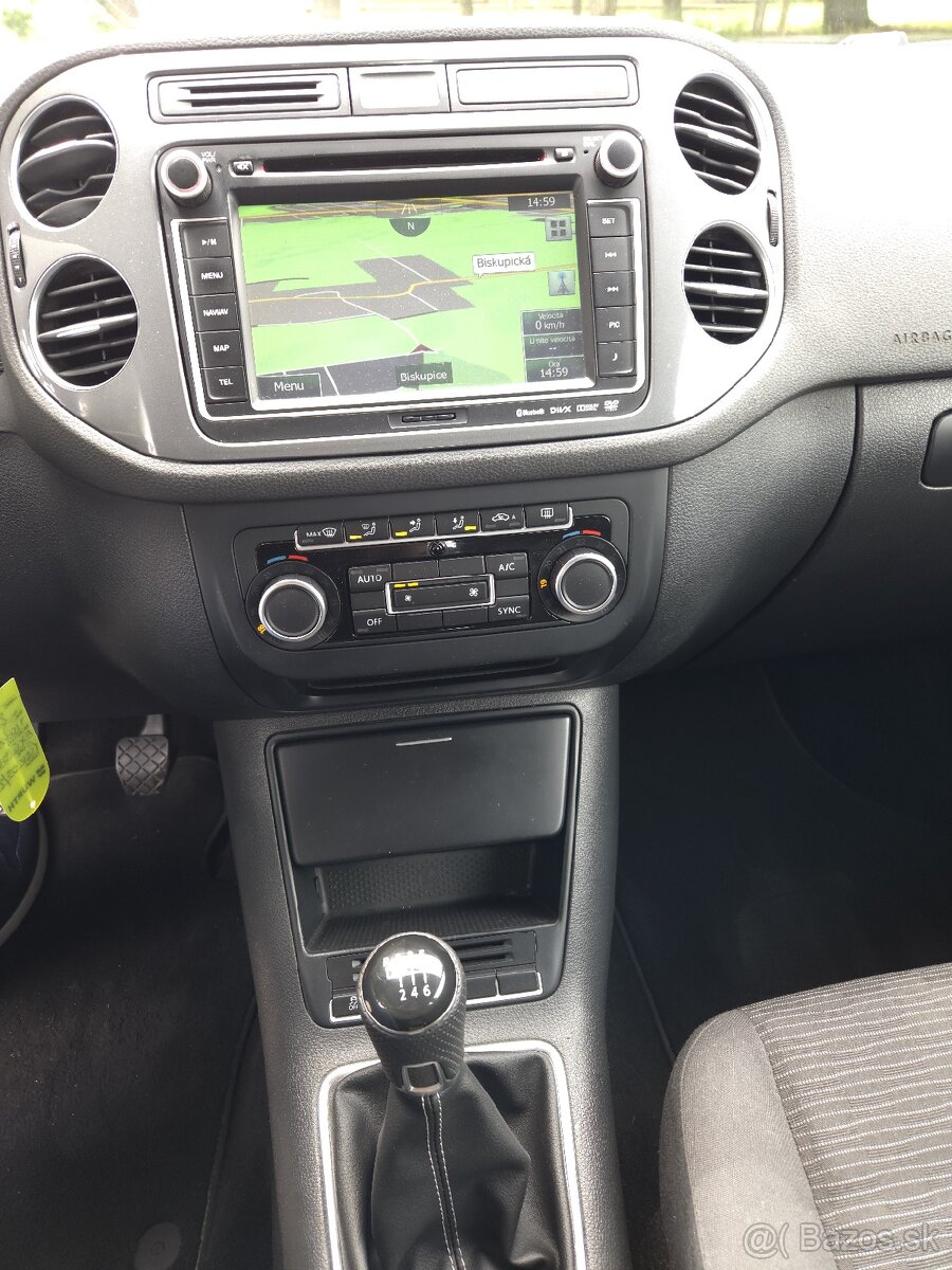 Volkswagen Tiguan 2.0 TDI - 13