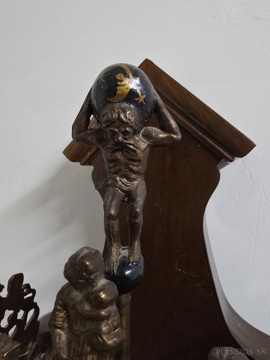 Wuba nástenné hodiny - 13