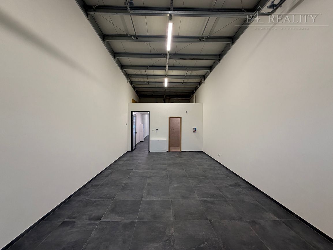 Komerčné priestory na prenájom 105 m2 + 2x parkovacie státie - 13