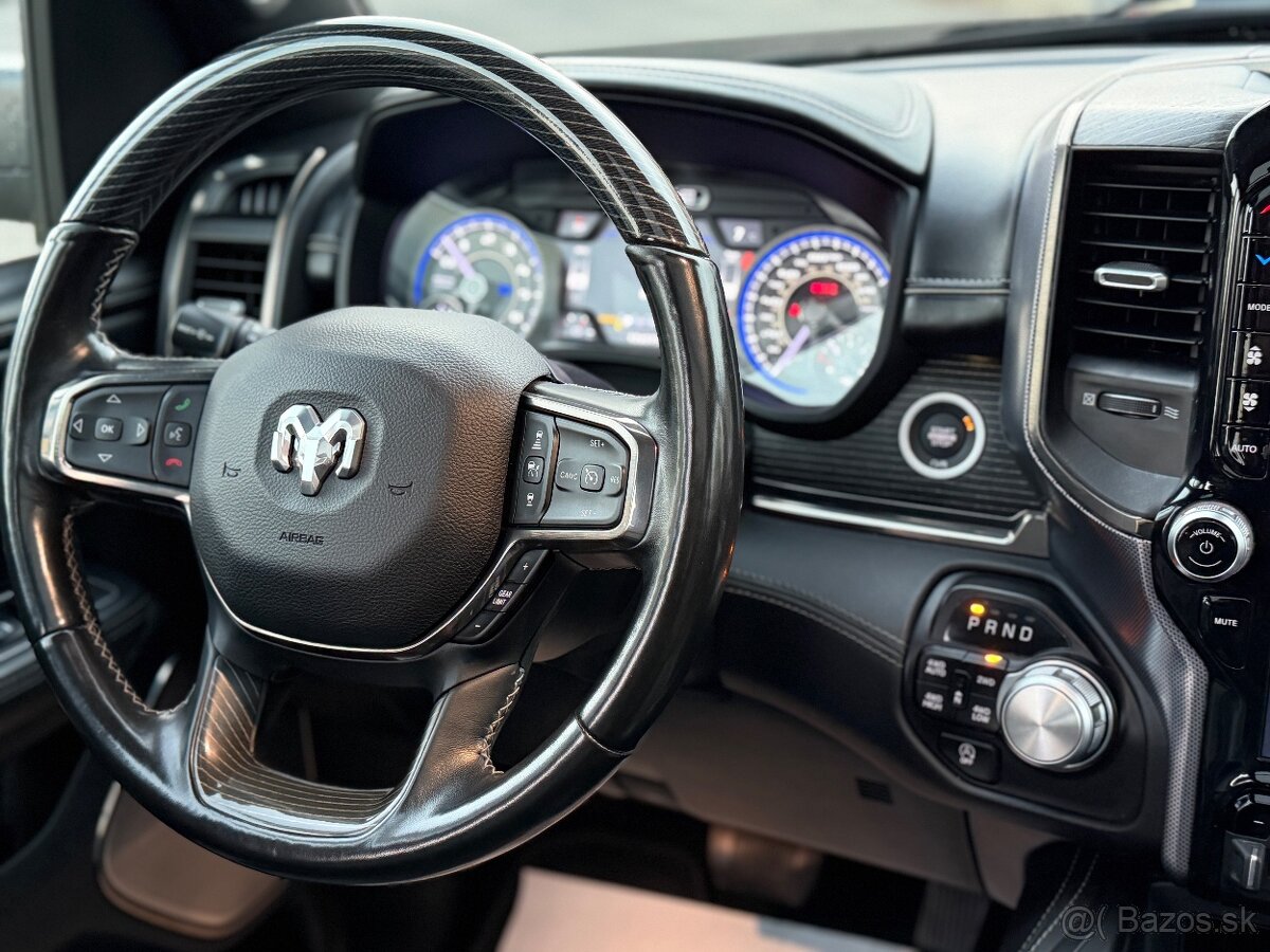 Dodge RAM Limited — 5.7 V8 HEMI etorque — 2021– extra výbava - 13