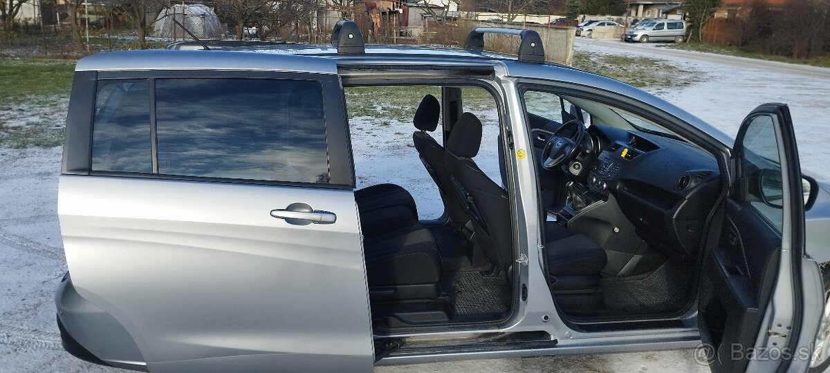 Predám Mazda 5 - 13