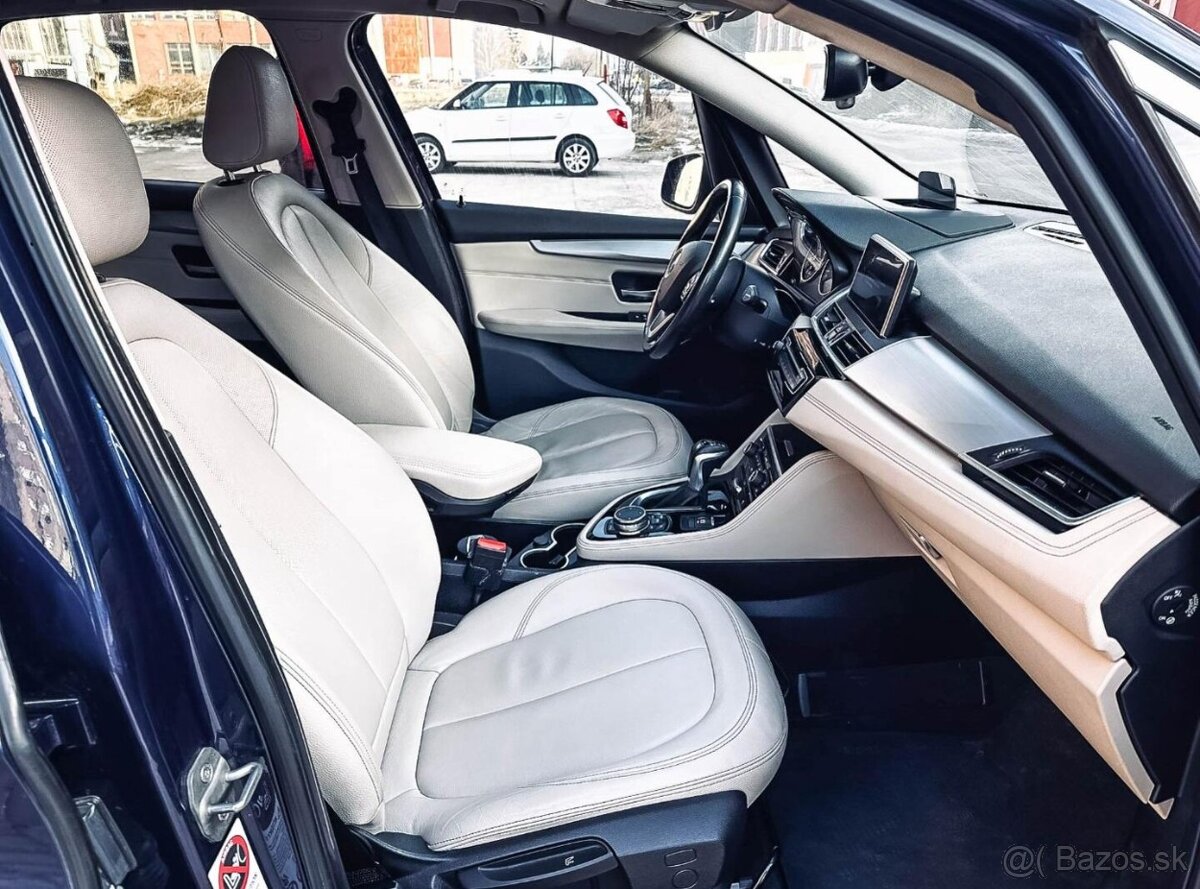 BMW Rad 2 Active Tourer 2 218d Luxury Line A/T - 13
