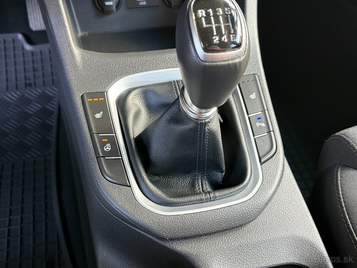 Hyundai I30 Combi 1.5 Dpi 2021 101tis.km - 13