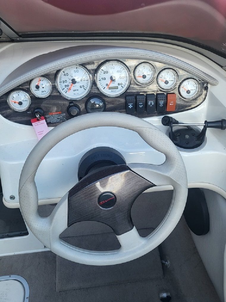 Stingray 195 CS - 13