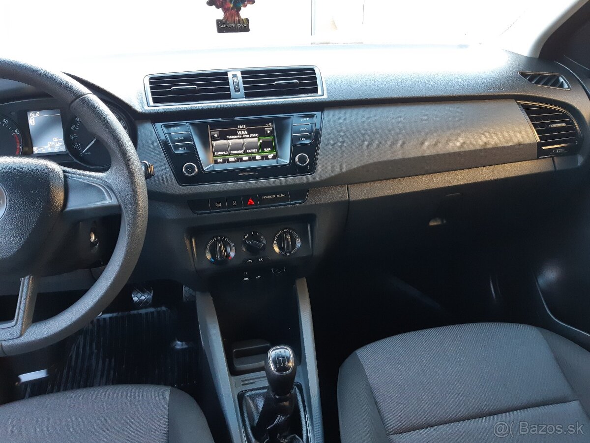 Škoda Fabia - 13