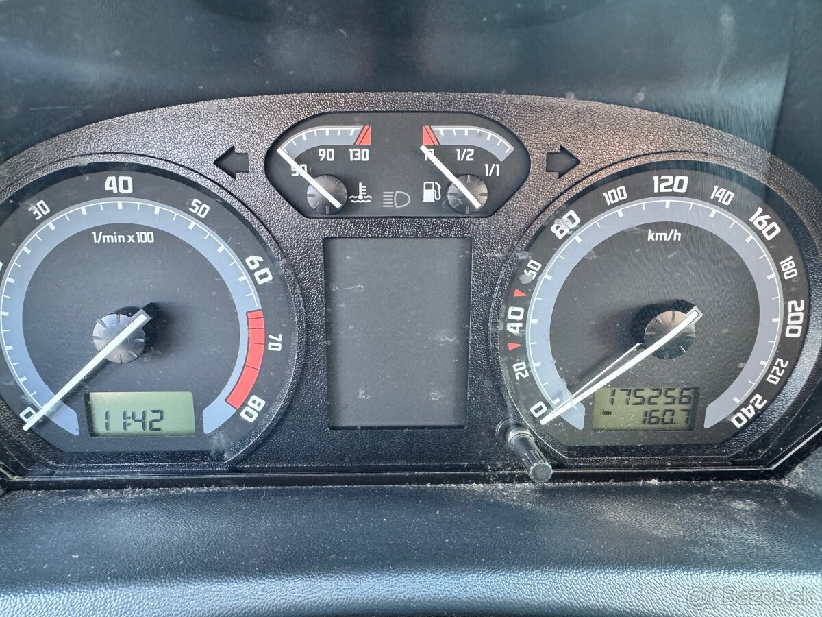 Škoda Fabia 2006 1.4 - 13