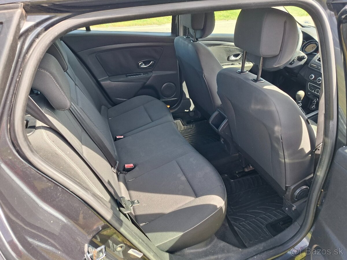 Renaul Megane Sportour 1.9 DCI - 13