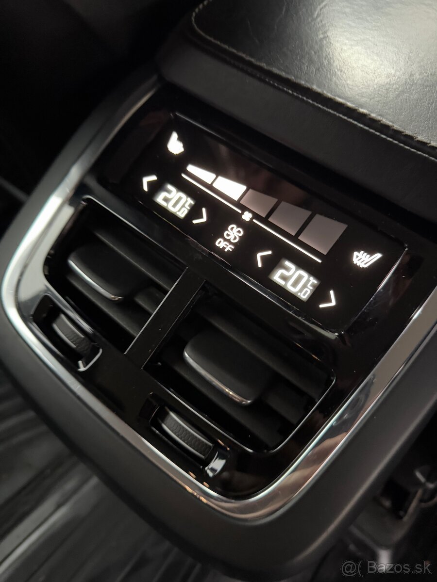 Volvo xc90 inscription 7m 4x4 - 13