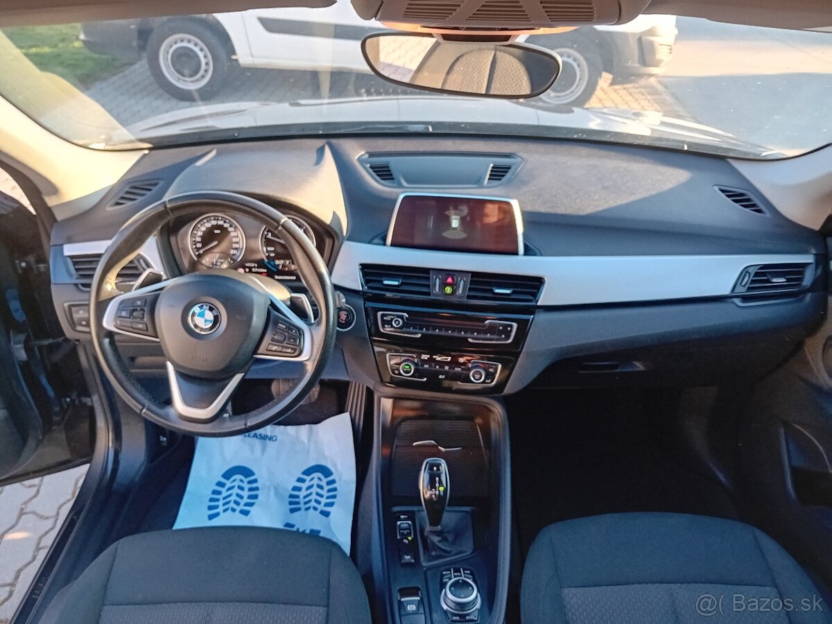 BMW X1 XDrive 18d SL AUT DPH 4X4 - 13