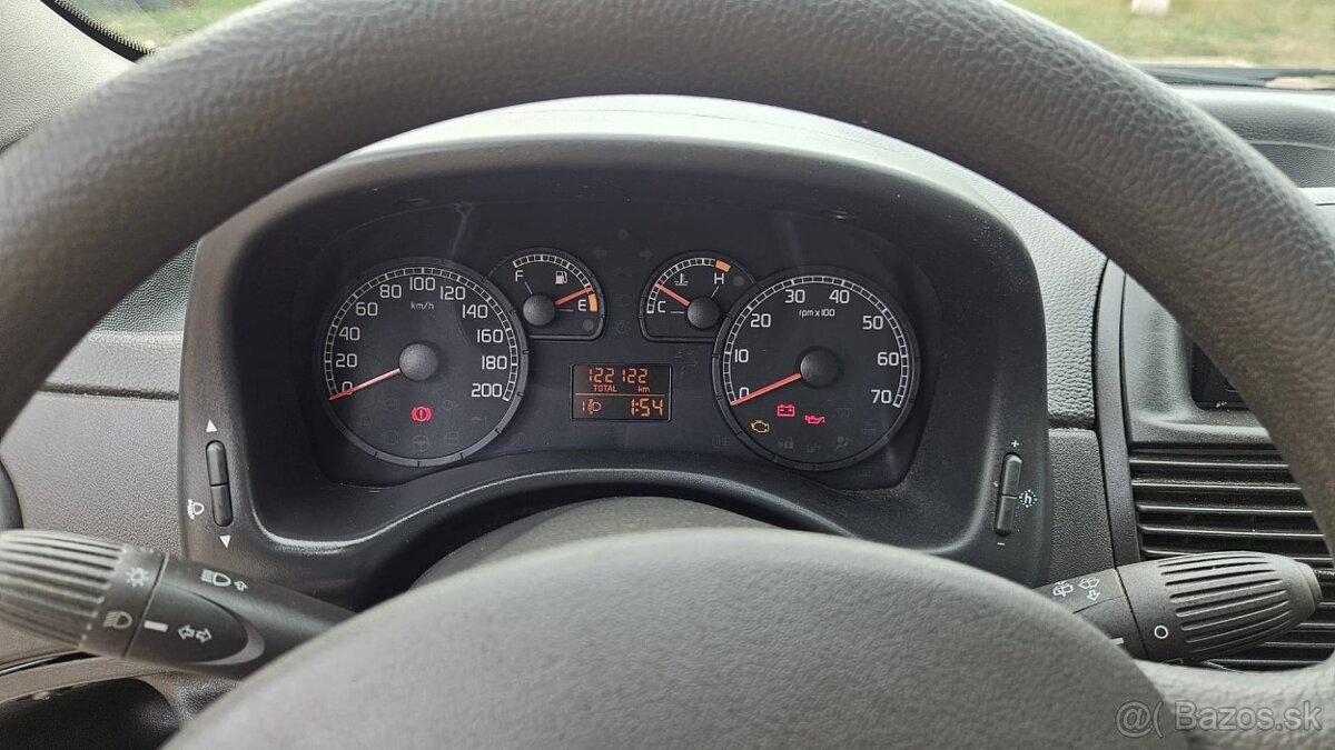 Fiat Punto 1.2 Actual - 13