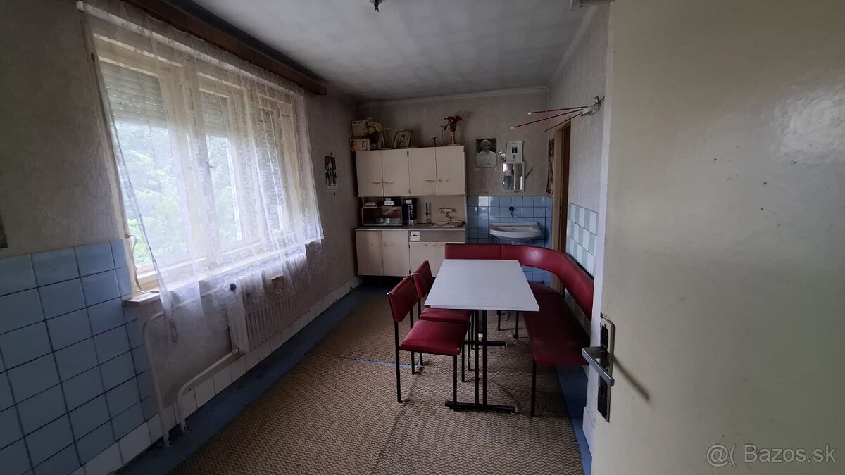 5-izb. dom 180m2 s pozemkom 1569m2- Obyce - 13