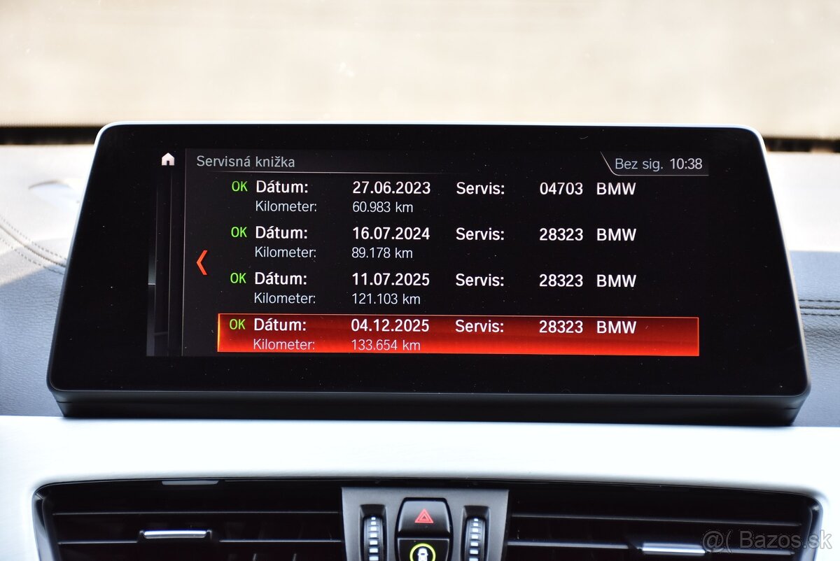 BMW X1 xDrive25e Plug-in Hybrid - 13