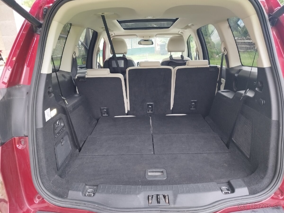 Predám Ford Galaxy 2 TDCi r.8/2016 - 13