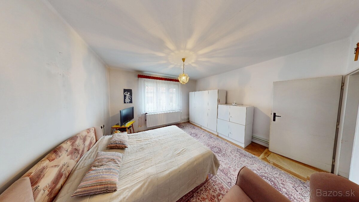 ÚTULNÝ 3-IZBOVÝ RODINNÝ DOM - NADLICE - 13
