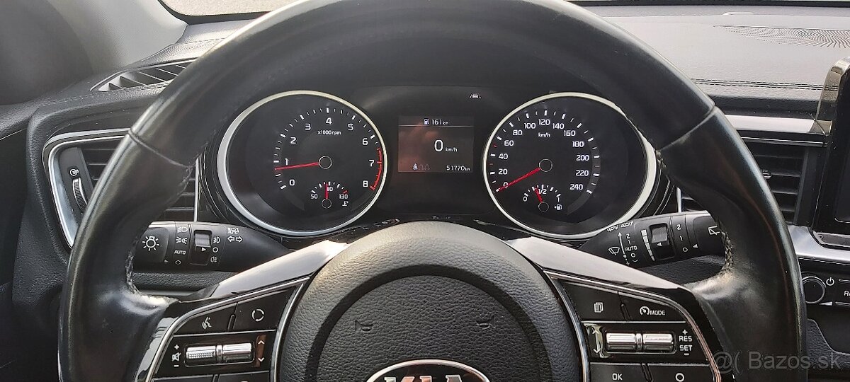 Kia Ceed kombi, benzín , Nebúrané , Fabrická záruk - 13