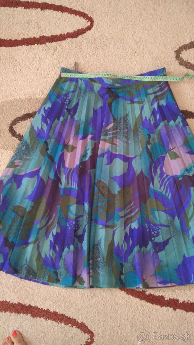 Predám deky,RETRO oblečenie,kabelky,obrusy,návliečky na vank - 13