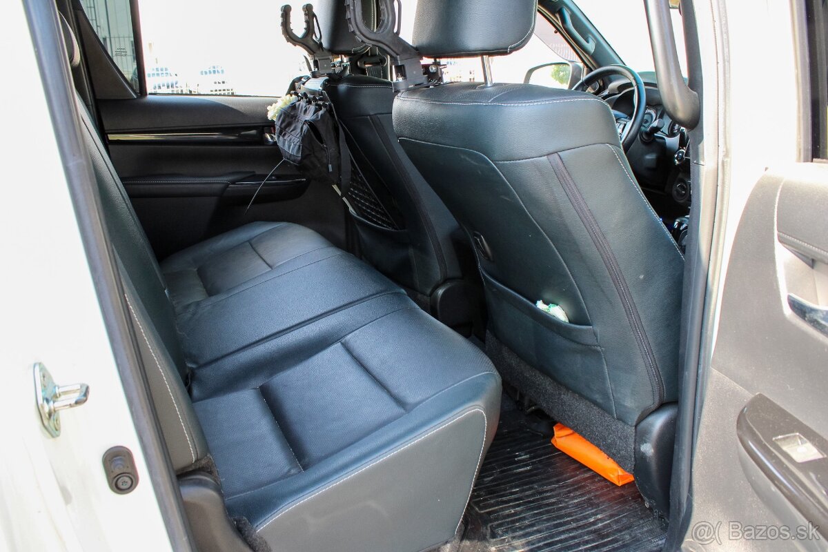 Toyota Hilux 2.4 AT 4x4 - 13