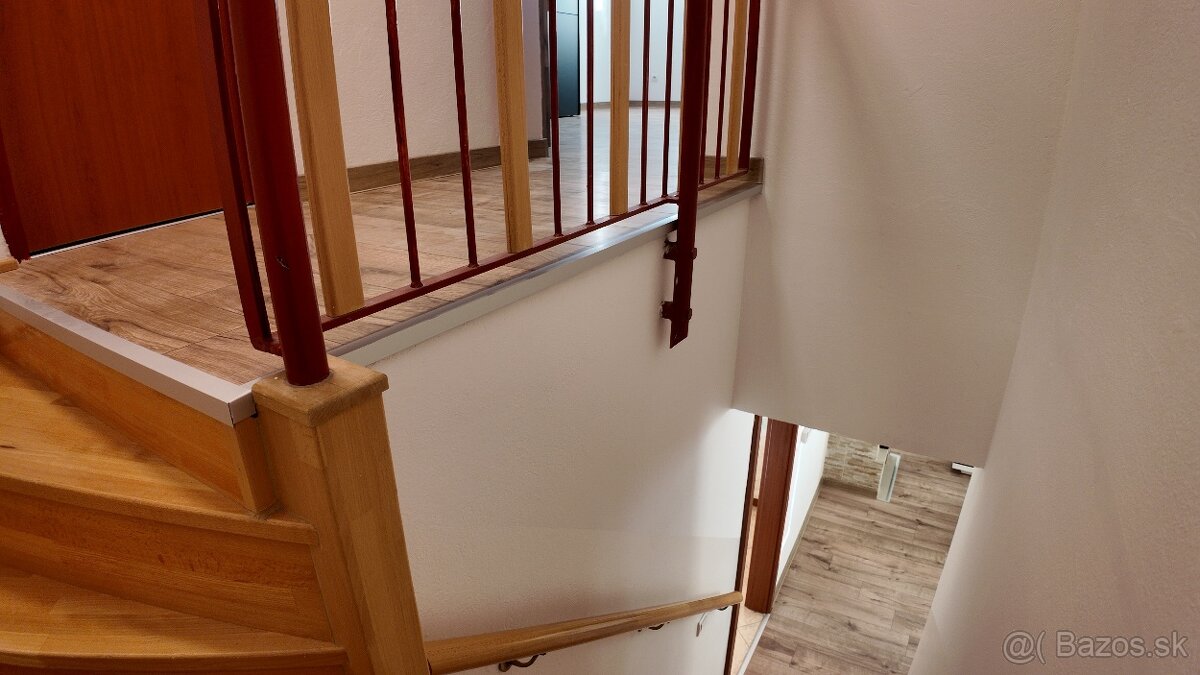 3izb mezonet so zariadením + parkovaním, Priemyselnej ul. - 13