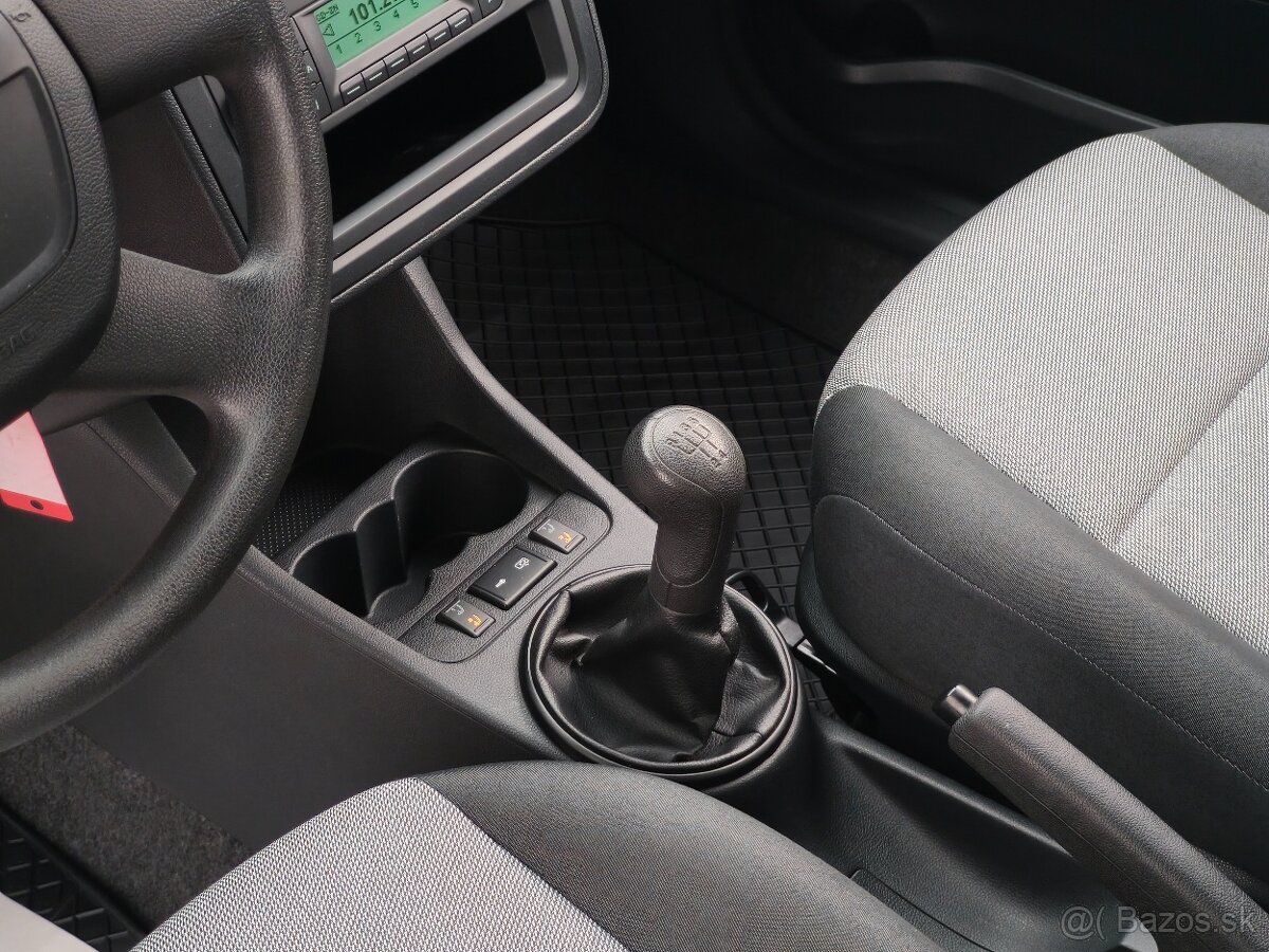 Škoda Roomster 1.2 TSI 63kW Plus Edition - 13