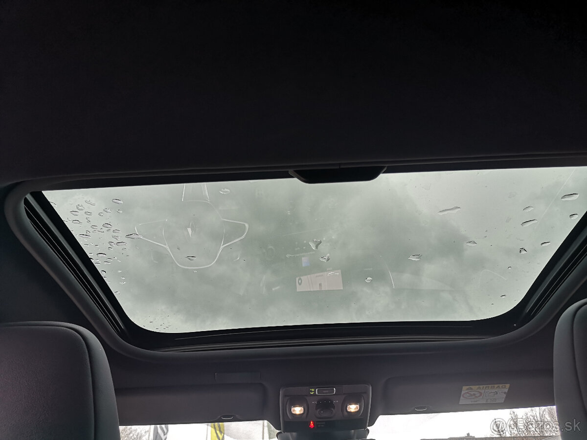 Renault Arkana 1.3 TCe 140 mHEV R.S.Line EDC - 13