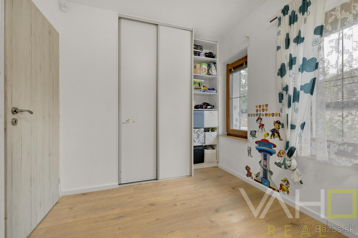🌿 Exkluzívny 5-izbový rodinný dom v Reci – pokoj, súkromie a - 13