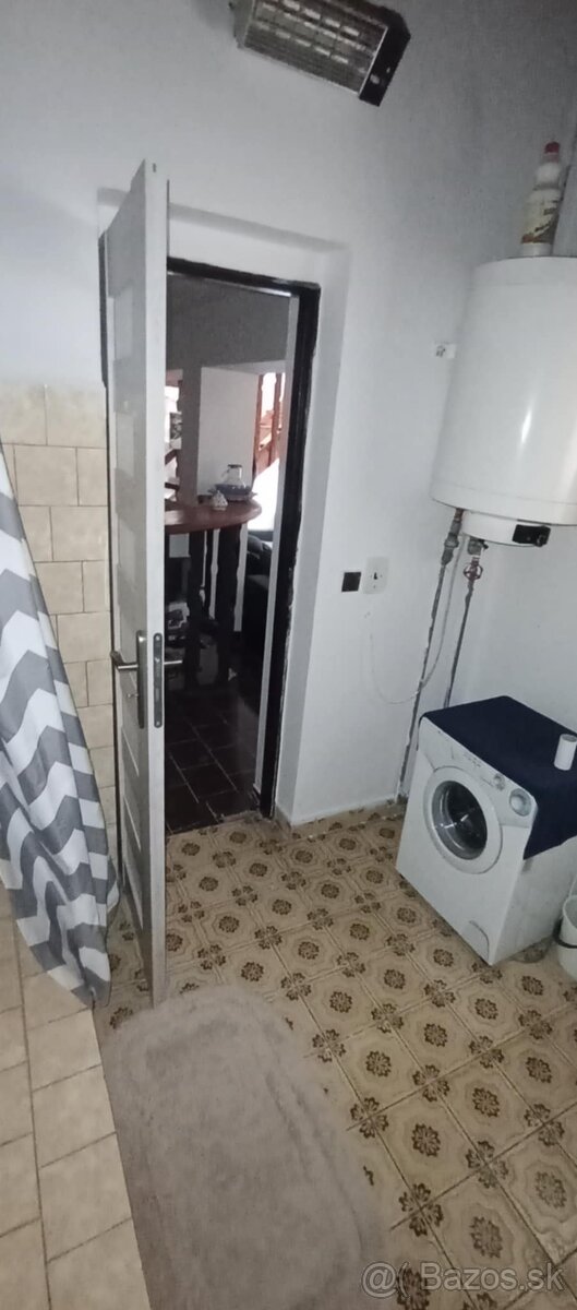 Rekreačná chata pri Ružinej – s čarom prírody a vody - 13