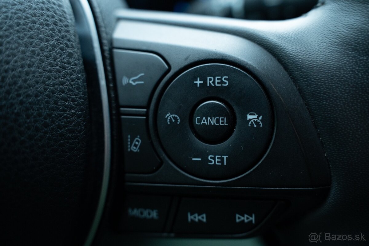 Toyota RAV4 2.5 Hybrid e-CVT Selection AWD, odpočet DPH - 13