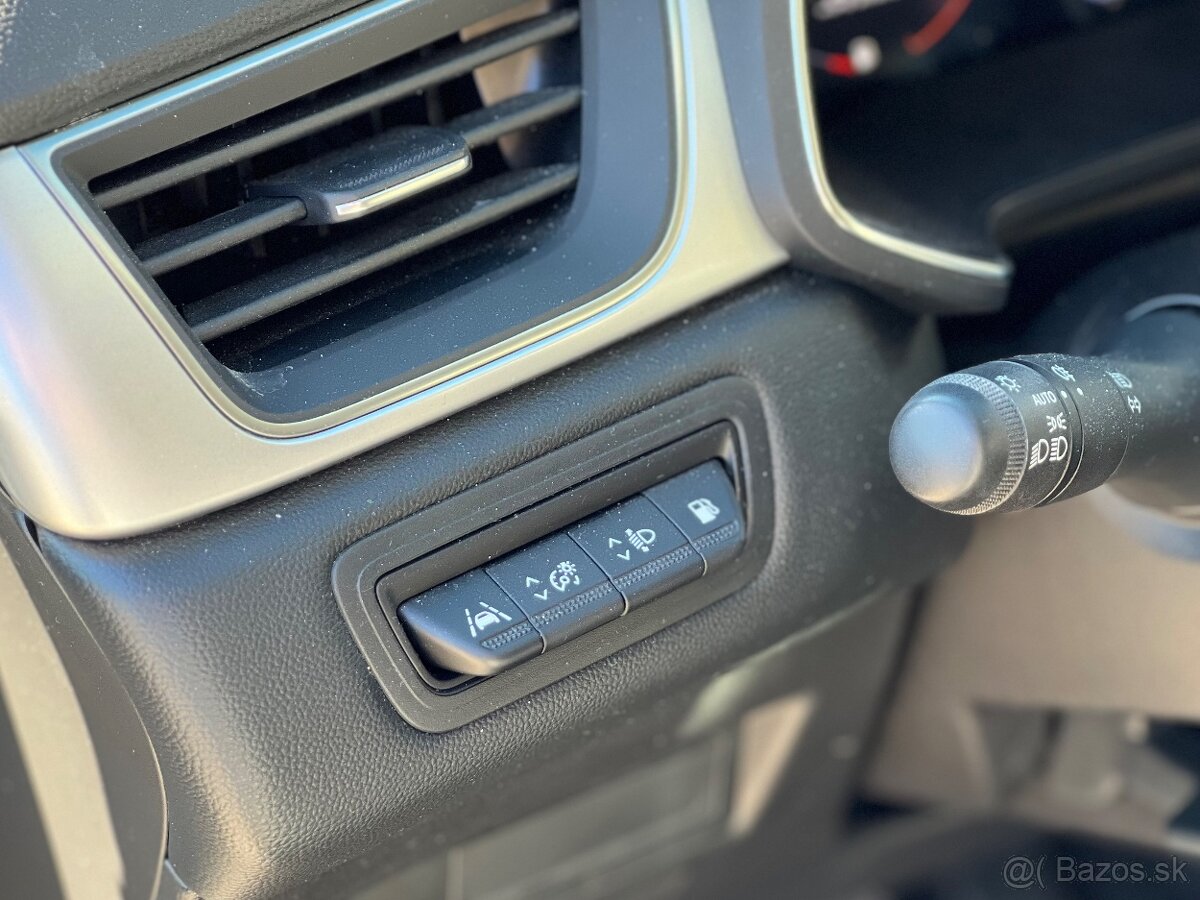 Renault Captur | plug-in hybrid | v záruke - 13