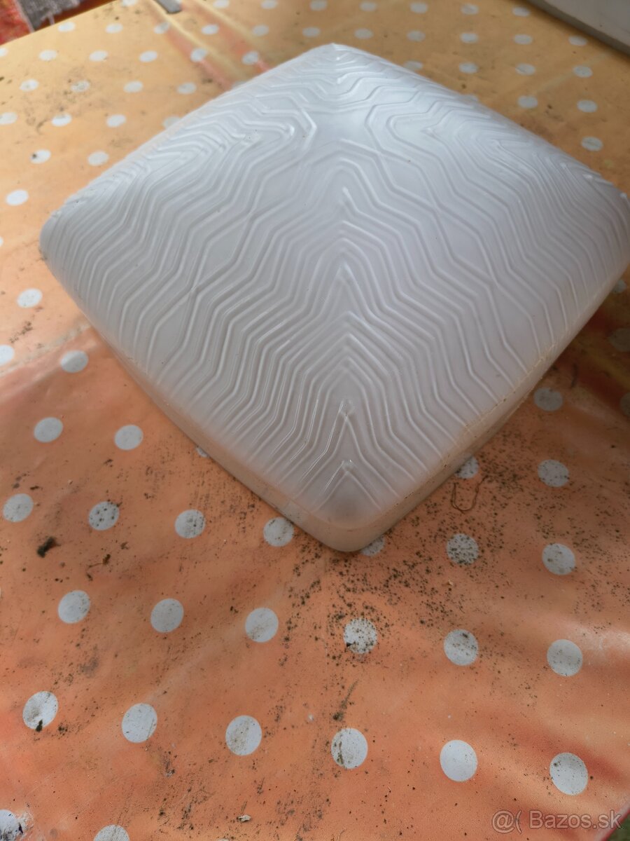 Predam svietidla, lustre, objimky, ziarovky - 13